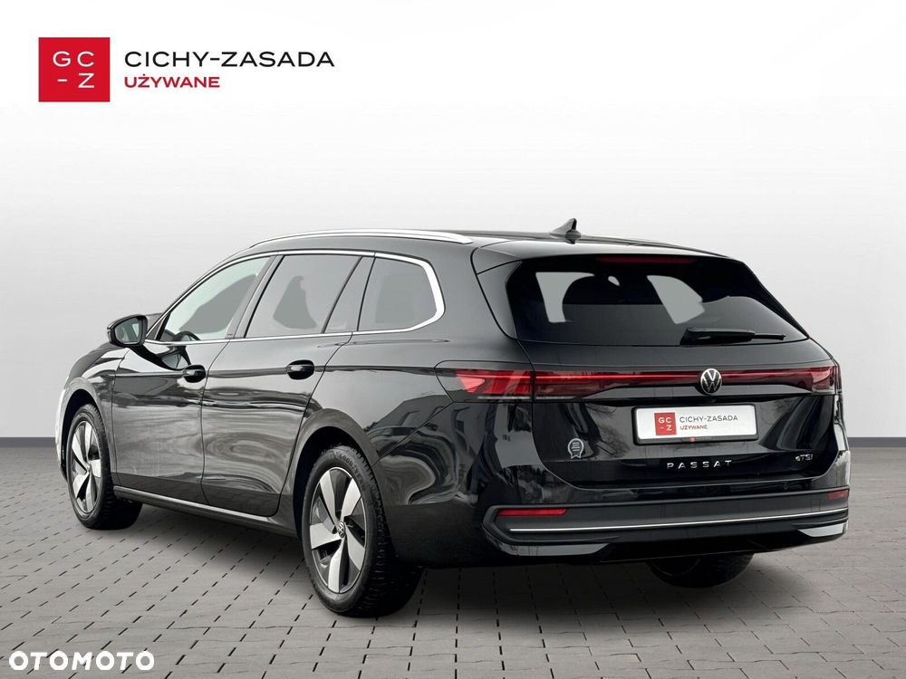 Volkswagen Passat - 3