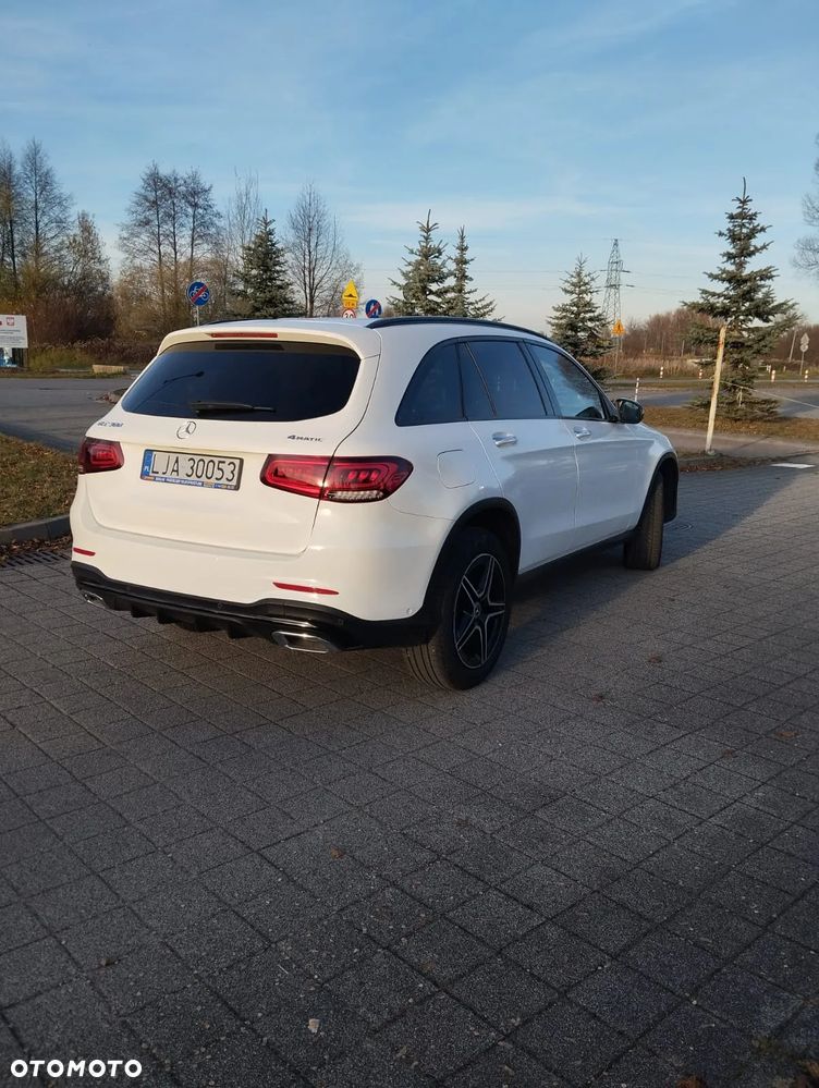 Mercedes-Benz GLC - 7