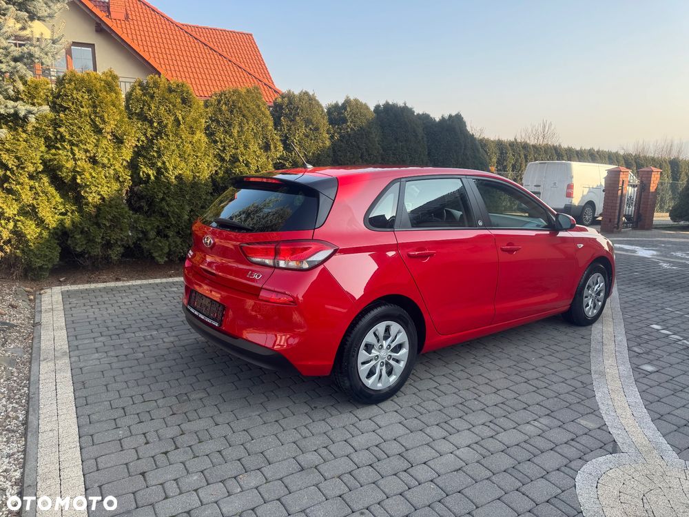 Hyundai i30 1.4 BlueDrive Classic - 8