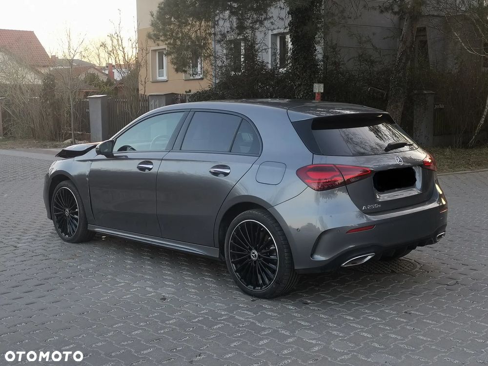 Mercedes-Benz Klasa A - 1