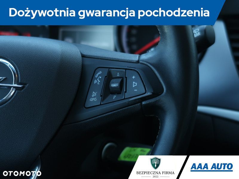 Opel Astra - 20