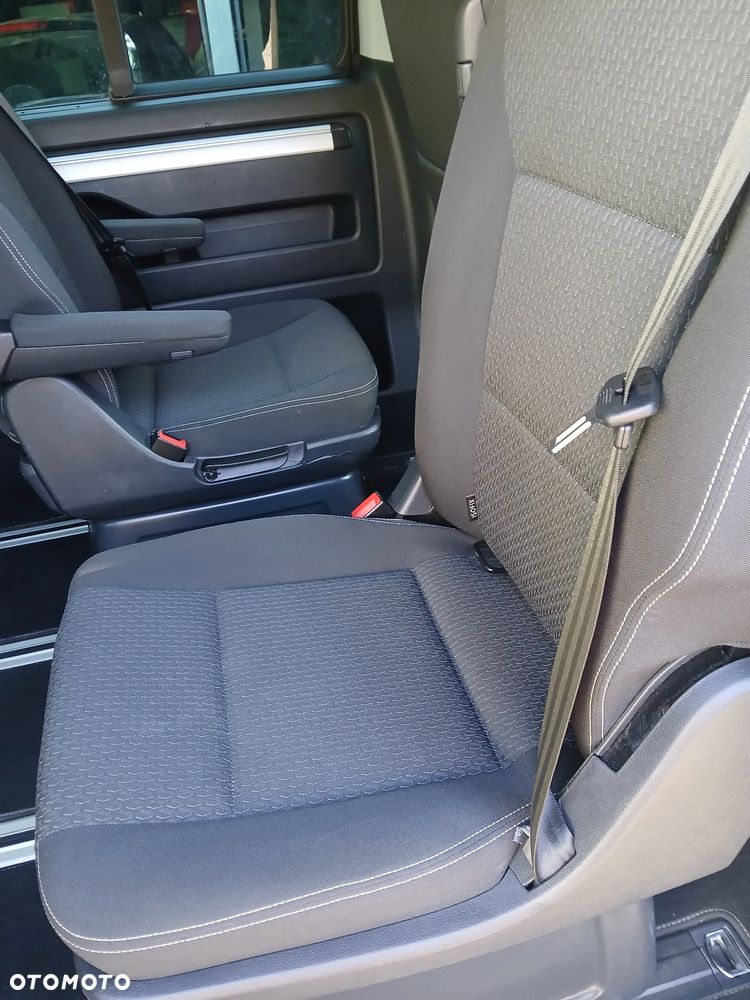 Volkswagen Multivan 2.0 TDI L1 Comfortline DSG - 11