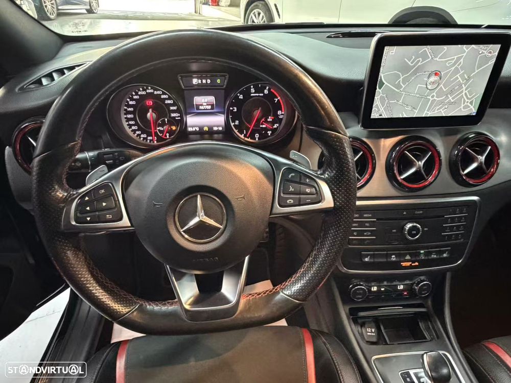 Mercedes-Benz CLA 45 AMG 4Matic 7G-DCT - 15