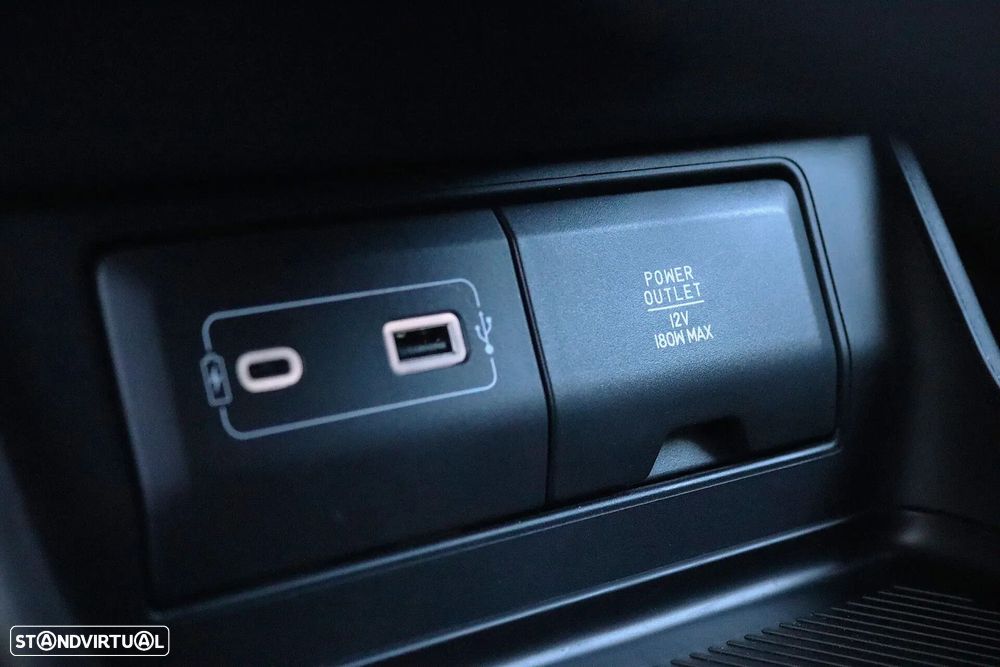 Xpeng P7i 86.2 kWh Long Range - 20