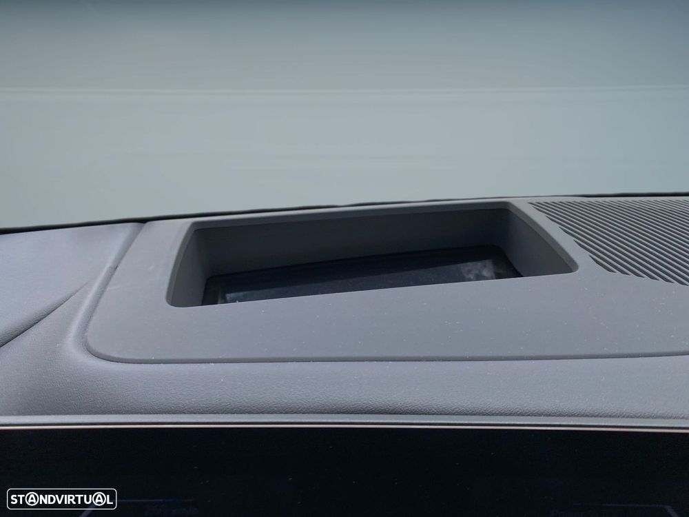 BMW 520 d Pack Desportivo M - 7