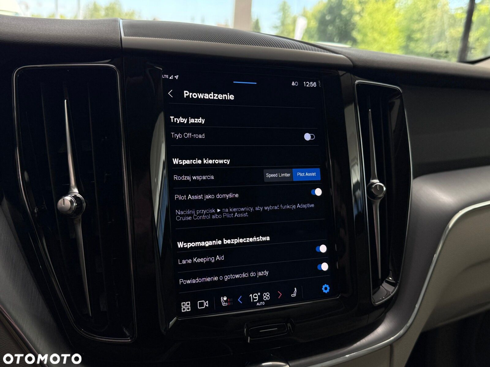 Volvo XC 60 - 33