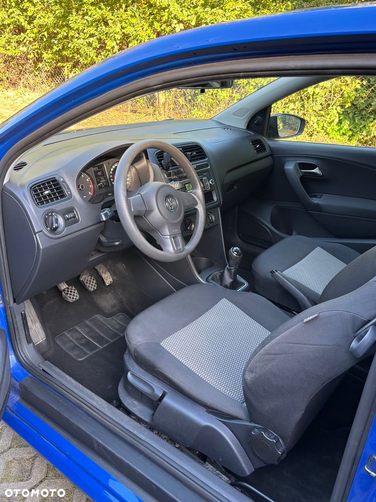 Volkswagen Polo - 11