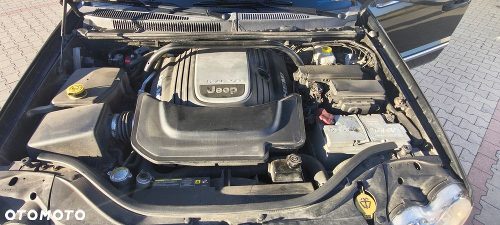 Jeep Grand Cherokee 5.7 V8 Overland - 22
