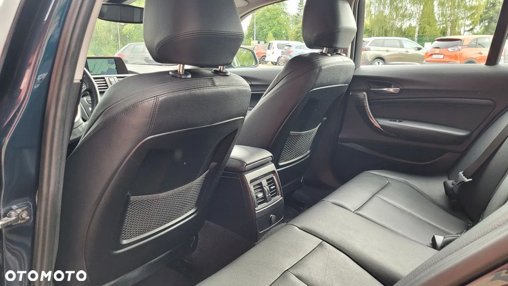 BMW Seria 1 116i Sport Line - 12