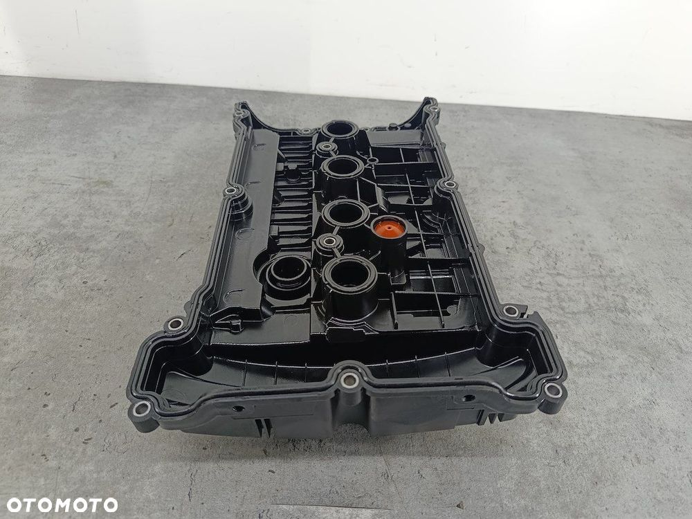 POKRYWA ZAWORÓW PEUGEOT 308 I - 10