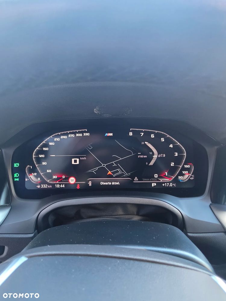 BMW Seria 3 318i - 18