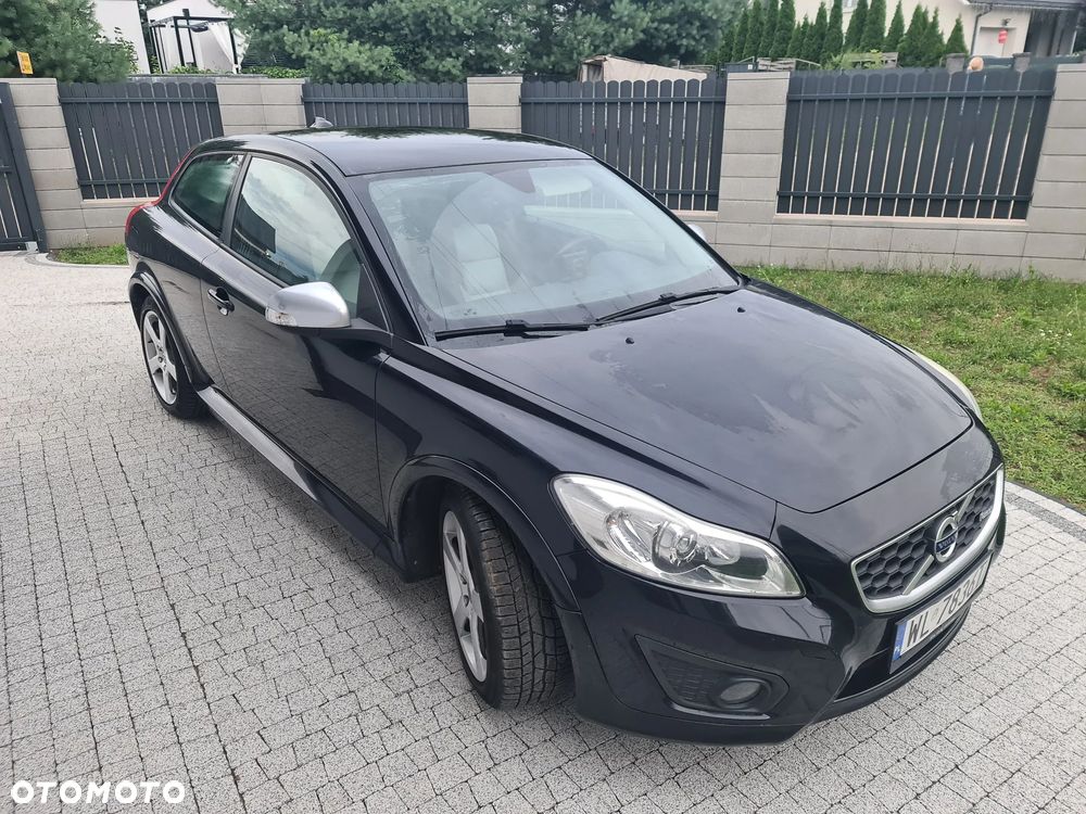 Volvo C30 D2 R-Design - 3