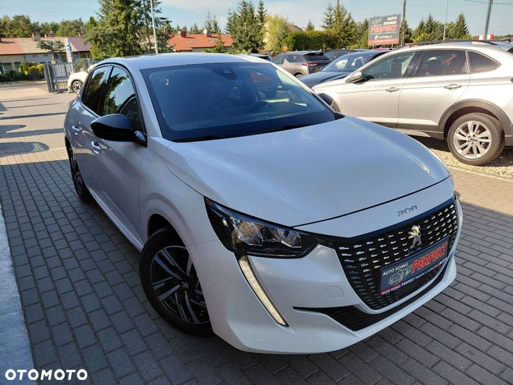 Peugeot 208 - 4