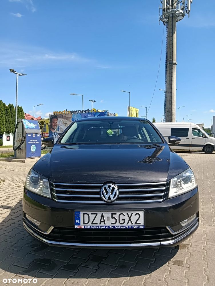 Volkswagen Passat 2.0 TDI Comfortline - 21