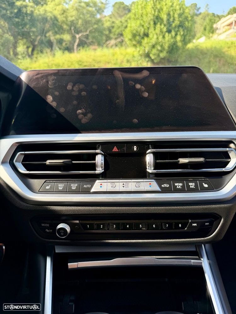 BMW 320 e Aut. M Sport - 13