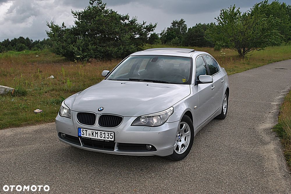 BMW Seria 5 520i - 1