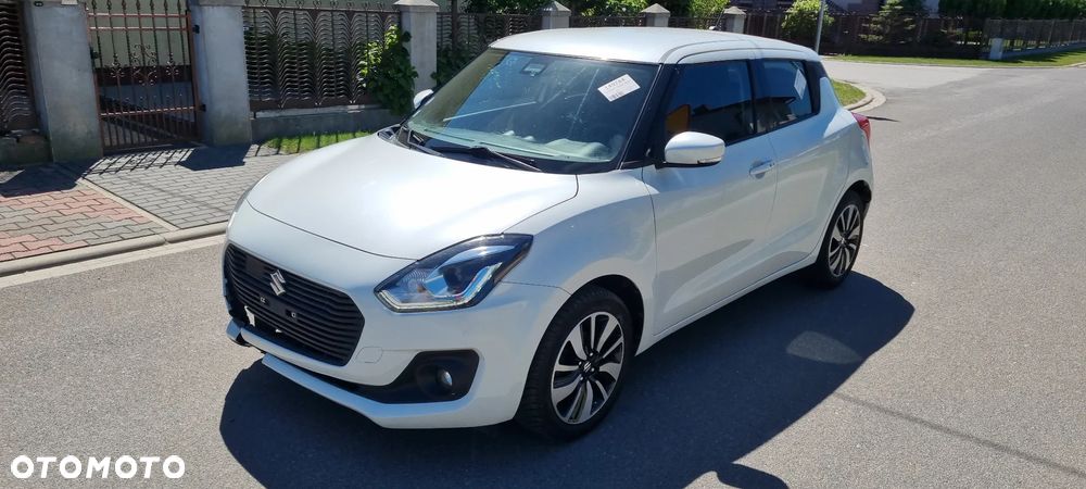 Suzuki Swift 1.0 Boosterjet (SHVS) Hybrid Comfort+ - 1