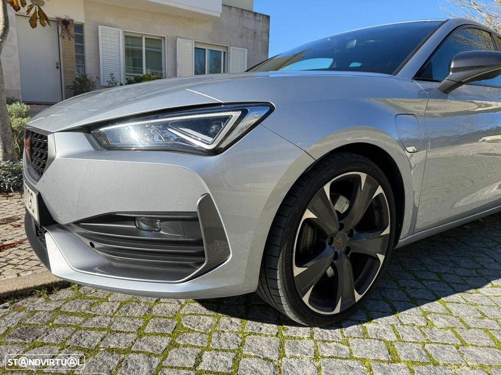 Cupra Leon 1.4 e-Hybrid VZ DSG - 16