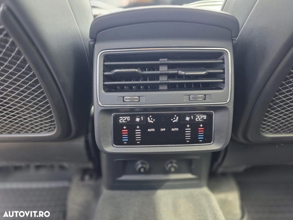 Audi Q7 3.0 50 TDI quattro Tiptronic S Line - 10