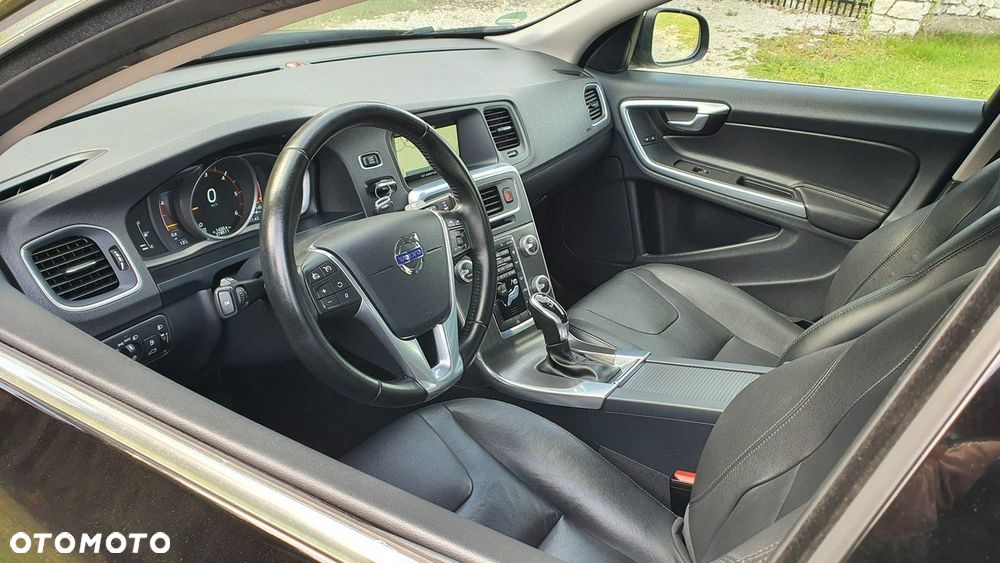 Volvo S60 D3 Geartronic Momentum - 12