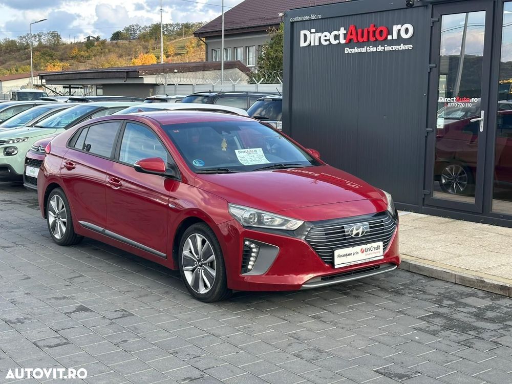 Hyundai IONIQ - 4