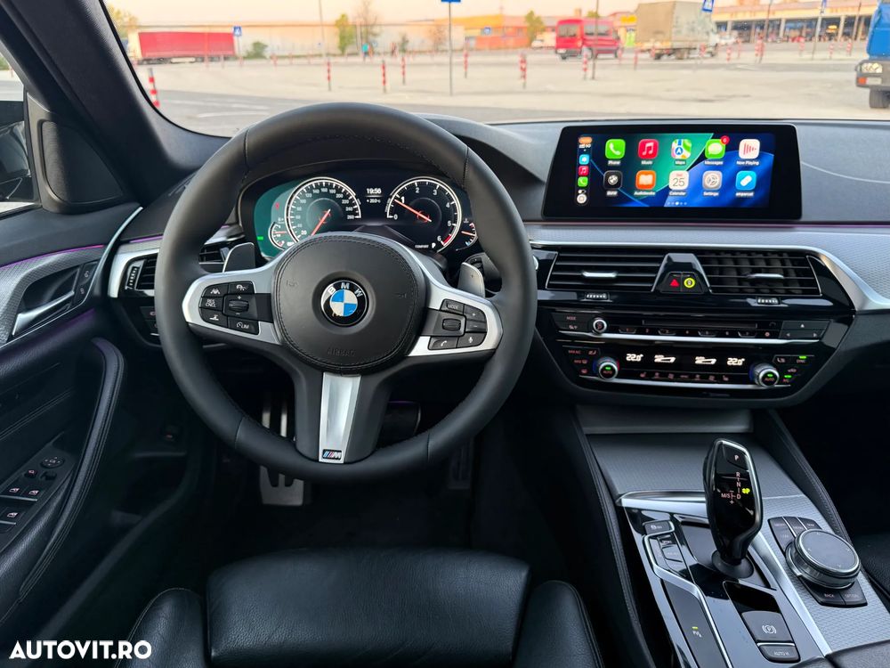 BMW Seria 5 525d Aut. - 9