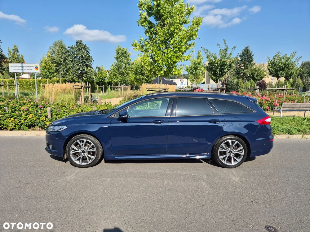 Ford Mondeo 2.0 EcoBoost STart-Stopp Autom ST-Line - 21
