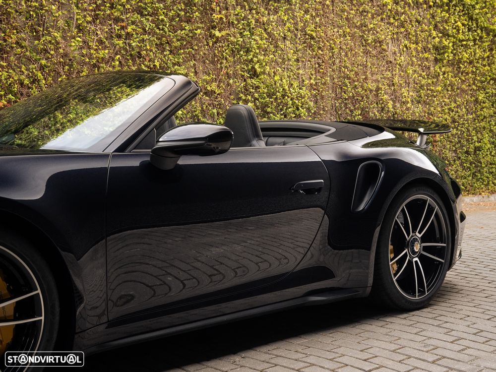Porsche 911 (992) Turbo S PDK - 8