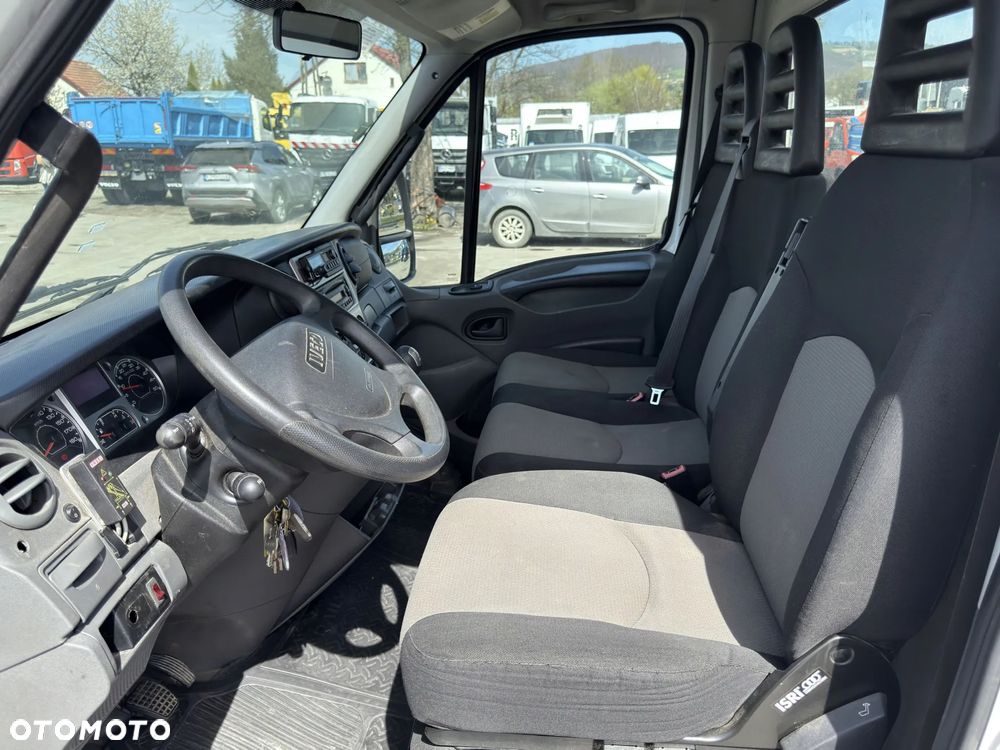 Iveco Daily 65C14 * Skrzynia 3,60 + FASSI F38 A.22 - 12