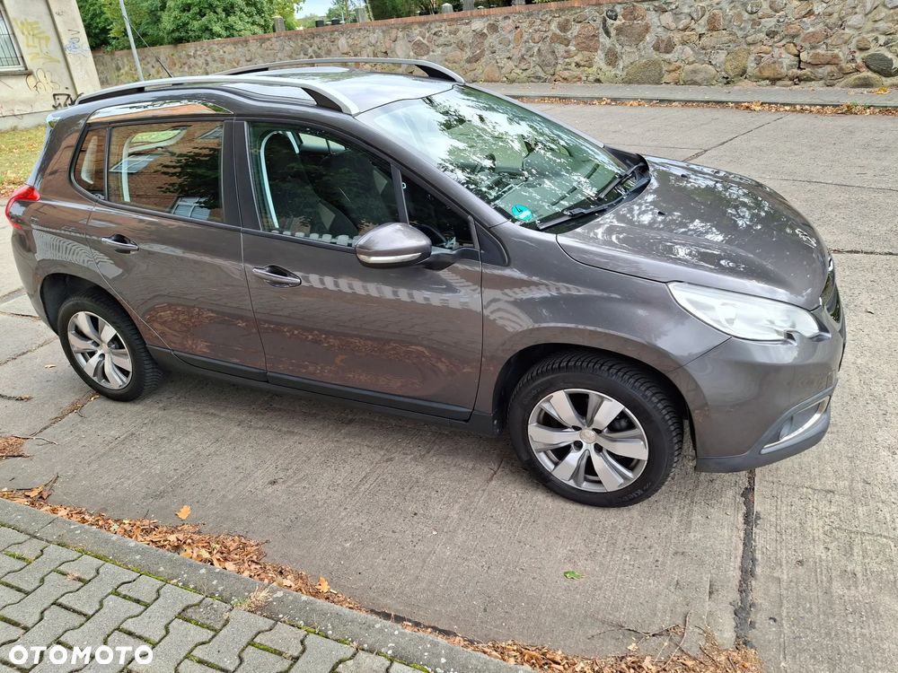Peugeot 2008 - 4