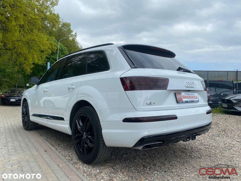 Audi Q7 - 16