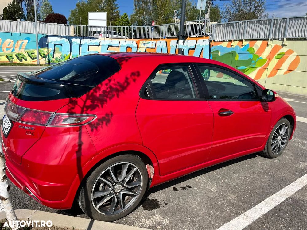 Honda Civic 1.8 S - 5