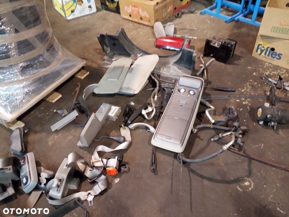 CHEVROLET TAHOE SUBURBAN K1500 pas bezpieczenstwa lewy prawy GMC YUKON k2500 k3500 silverado zapinka pasa c/k pickup c1500 c2500 c3500 sierra seatbelt 1500 2500 3500 przod przedni tyl tylny - 2