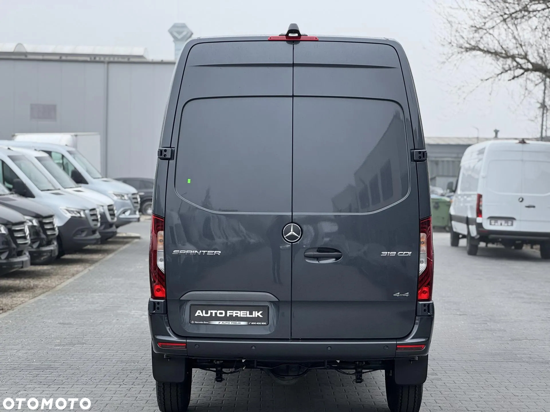 Mercedes-Benz Sprinter - 7