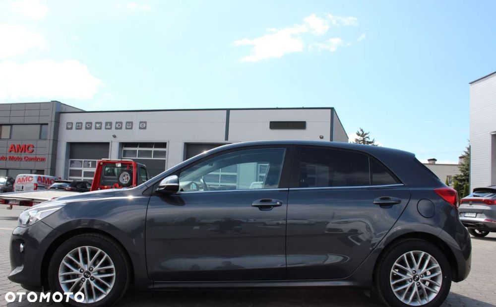Kia Rio - 9