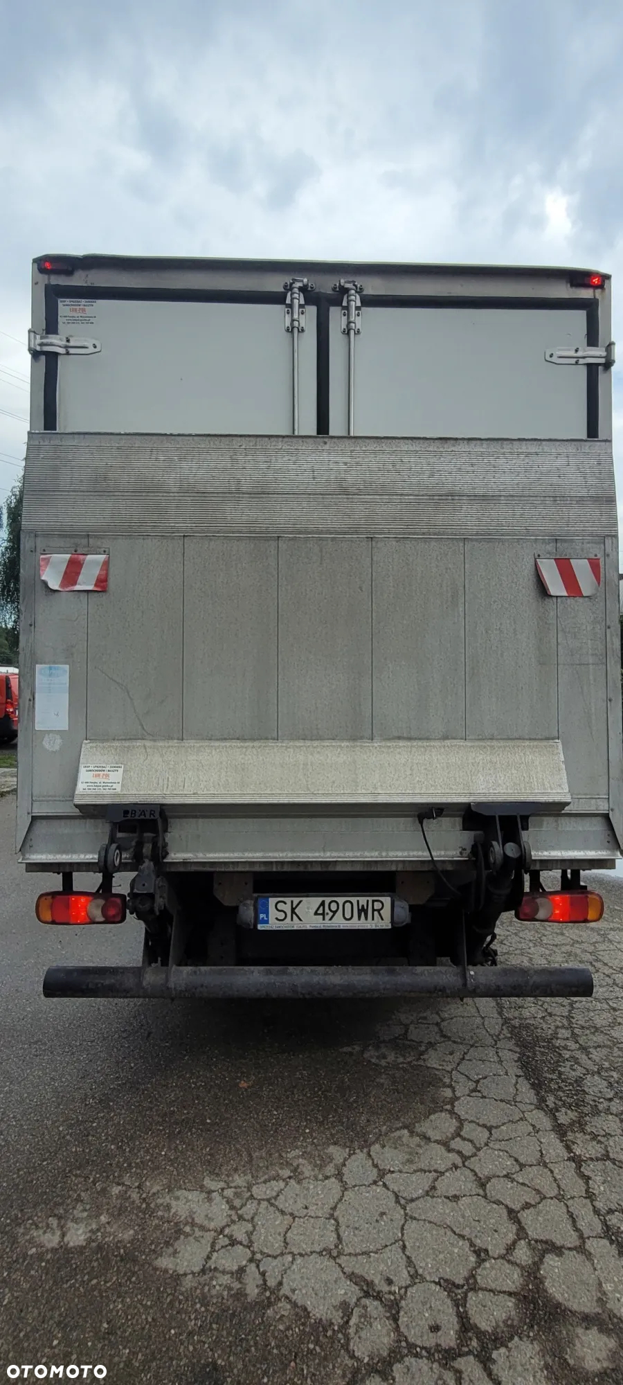 Mitsubishi FUSO CANTER - 9