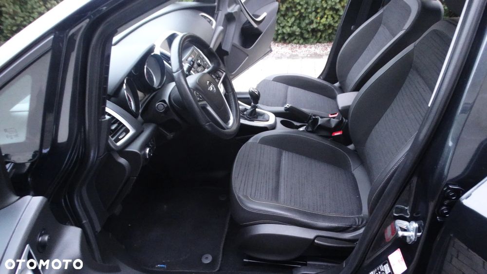 Opel Astra 1.4 Turbo Selection - 14