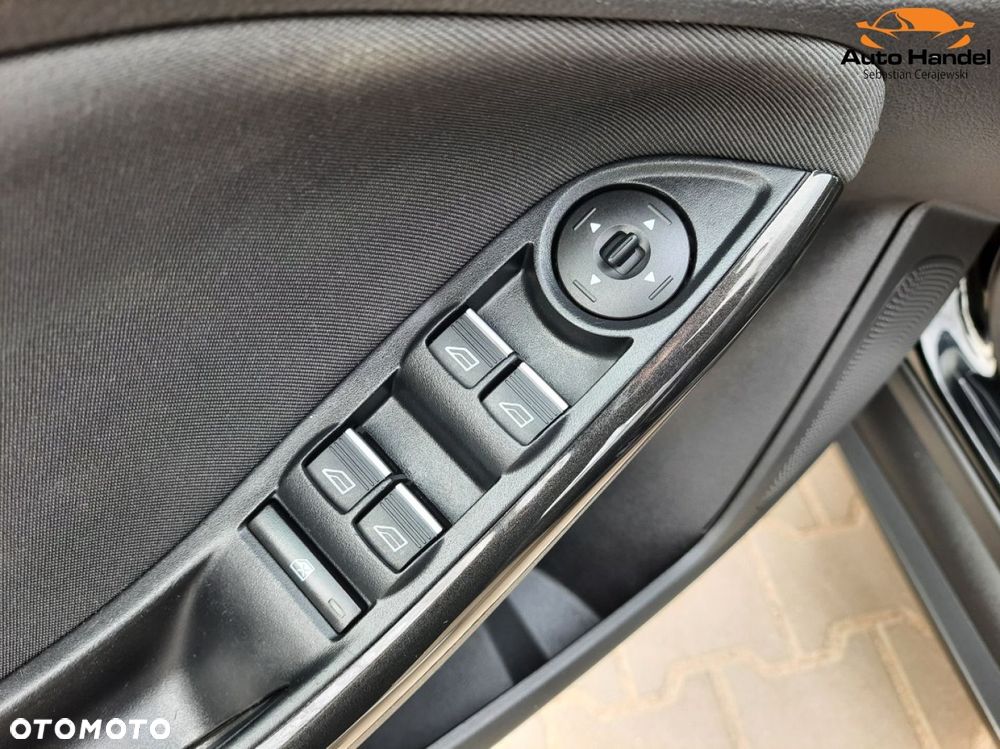 Ford Focus 1.5 EcoBoost STart-Stopp-System TITANIUM - 39