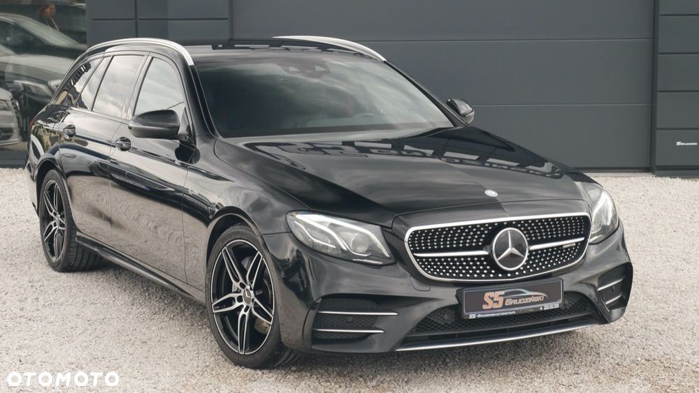 Mercedes-Benz Klasa E - 2