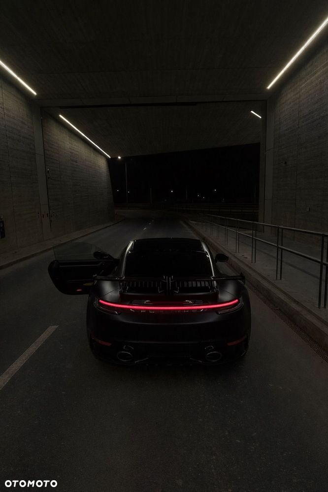 Porsche 911 - 21