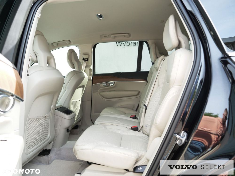 Volvo XC 90 - 18