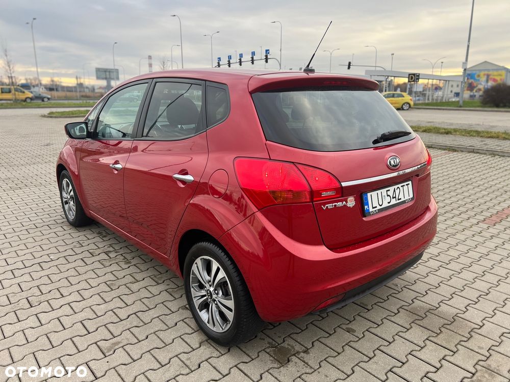 Kia Venga 1.6 CVVT Automatik Dream Team Edition - 4