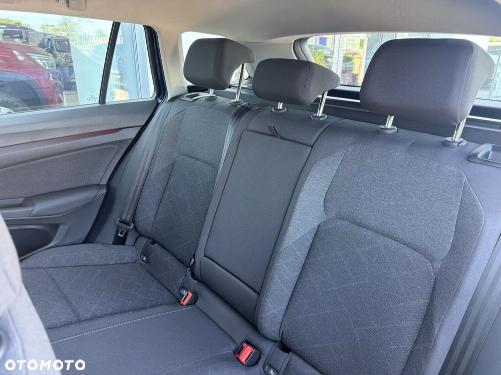Volkswagen Golf Variant - 17