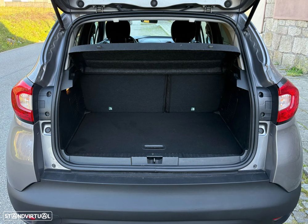 Renault Captur 0.9 TCE Exclusive - 24