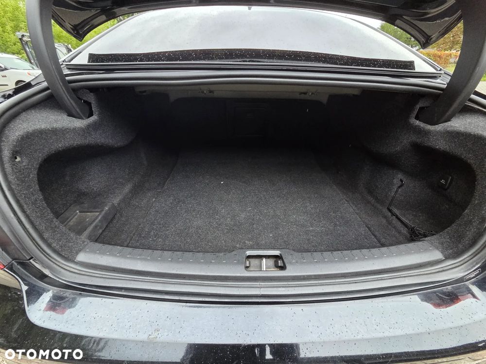 Volvo S60 T5 Momentum Pro - 20