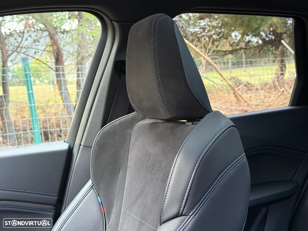 BMW iX1 eDrive20 Pack Desportivo M - 43