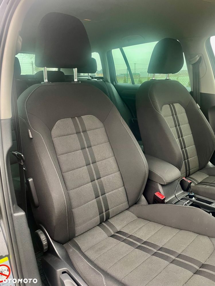 Volkswagen Golf 1.2 TSI BMT Trendline Perfectline - 15