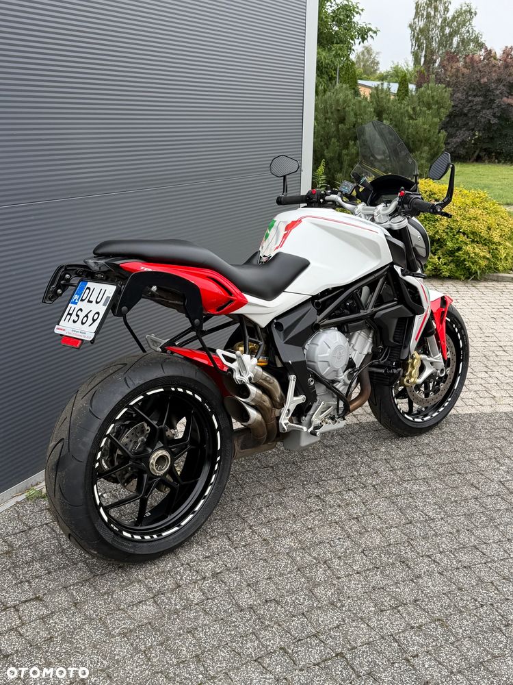 MV AGUSTA Brutale - 4