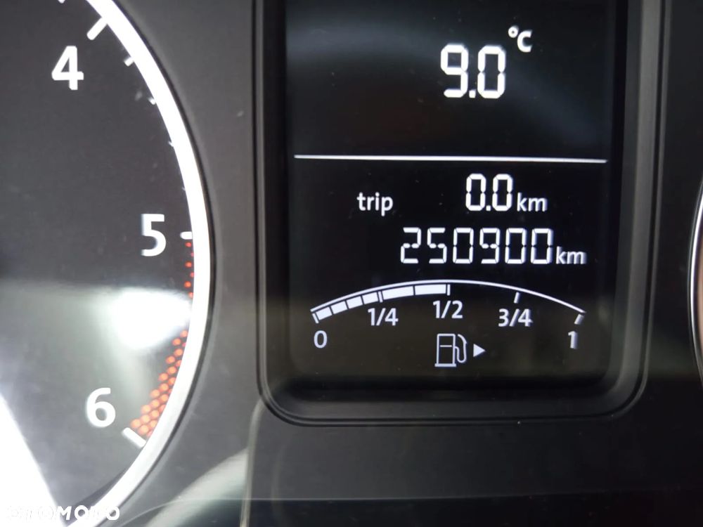 Volkswagen Polo 1.6 TDI Blue Motion Technology Life - 35