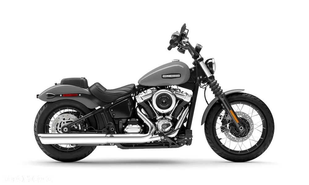 Harley-Davidson Softail Street Bob - 2